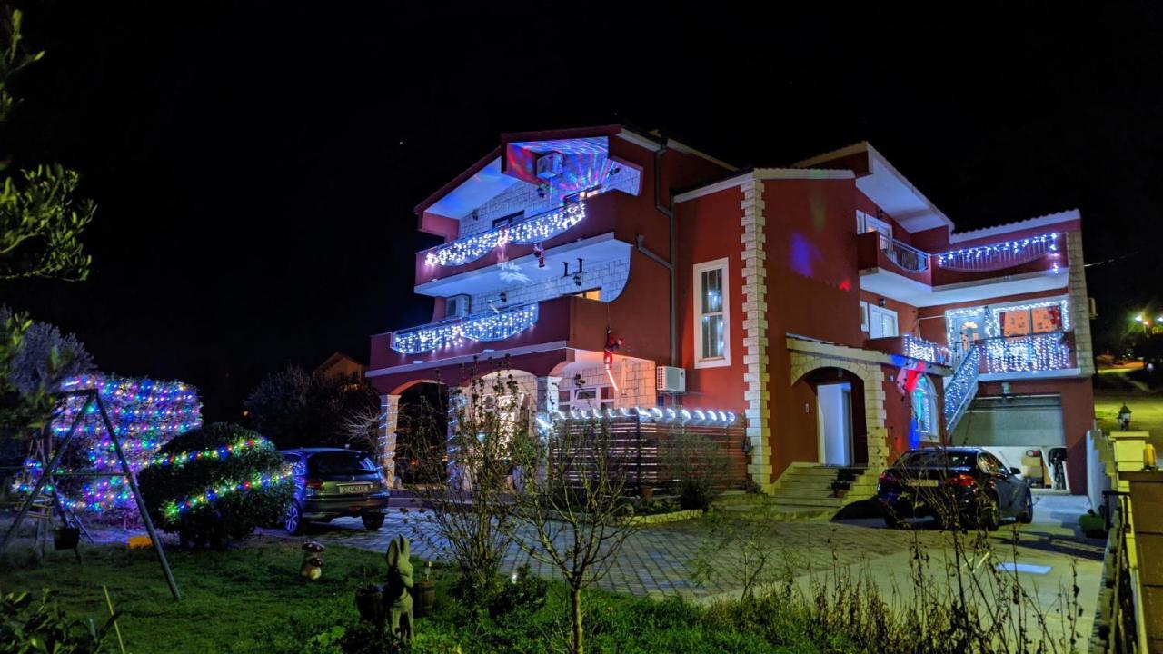 Modern Apartment Near Split & Trogir Kaštela Kültér fotó
