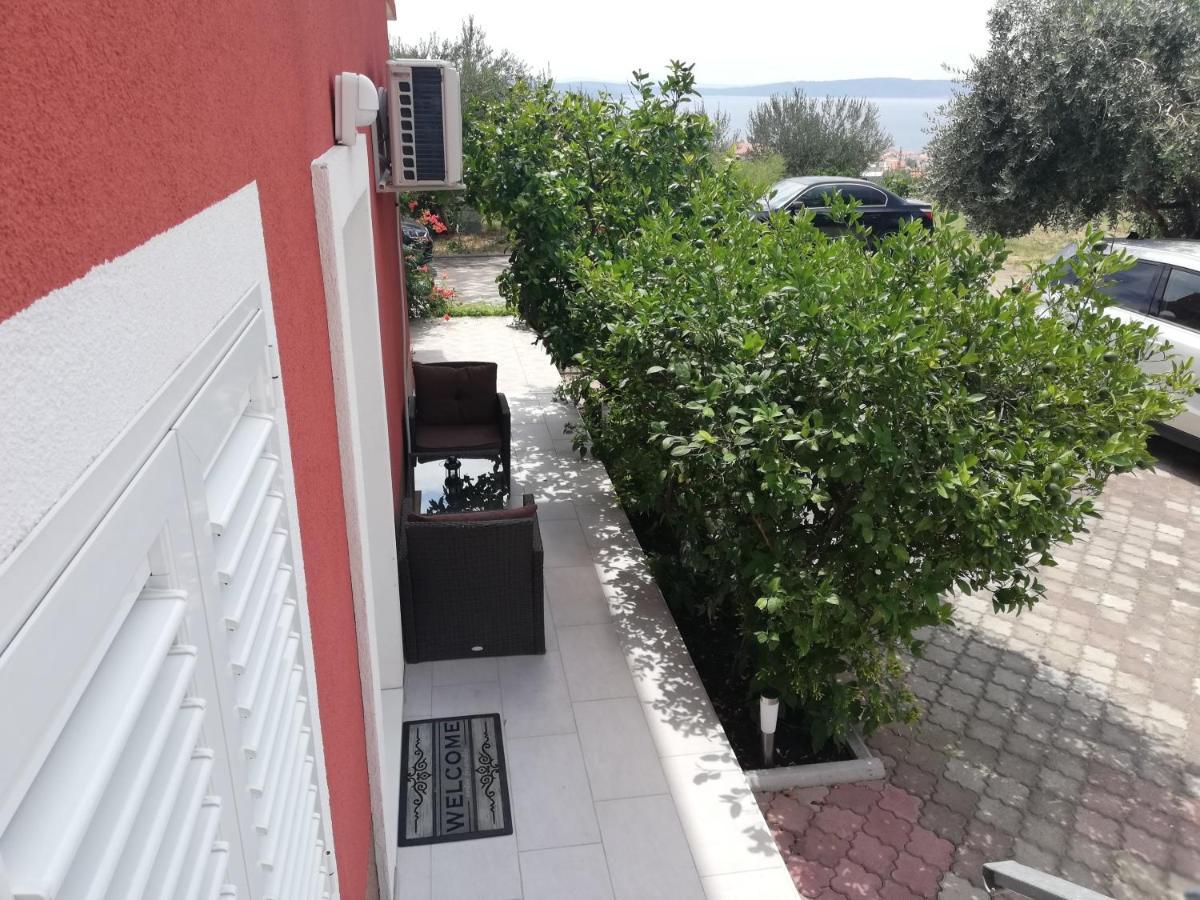 Modern Apartment Near Split & Trogir Kaštela Kültér fotó