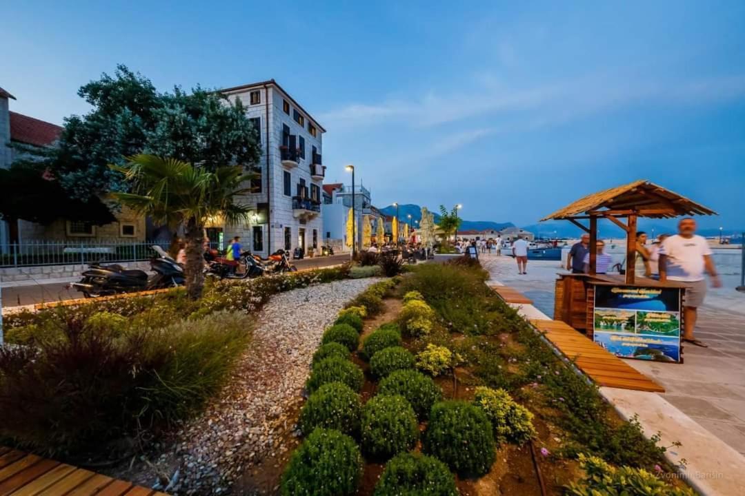 Modern Apartment Near Split & Trogir Kaštela Kültér fotó