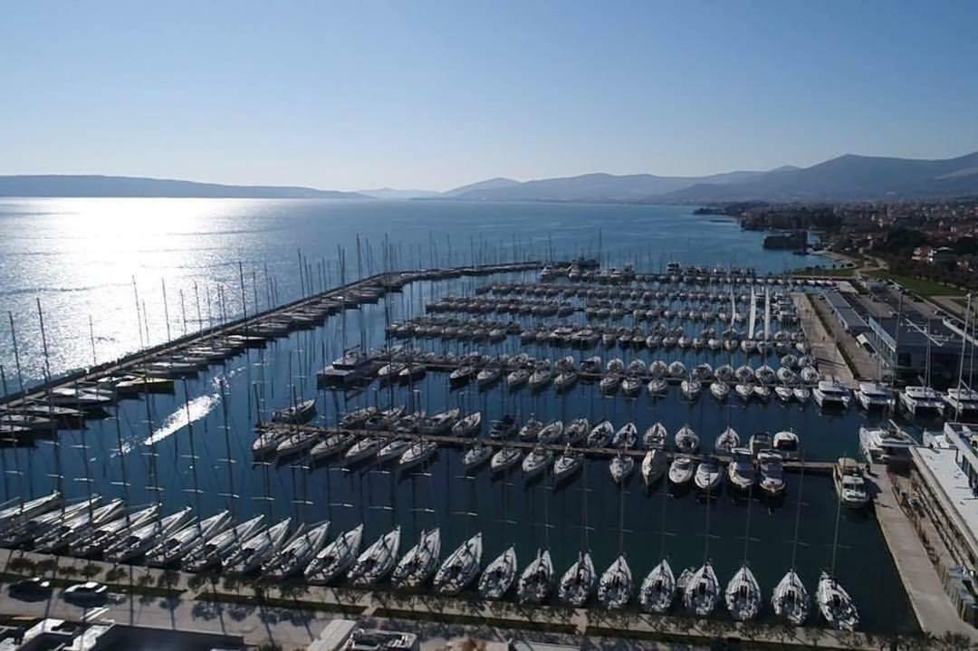 Modern Apartment Near Split & Trogir Kaštela Kültér fotó