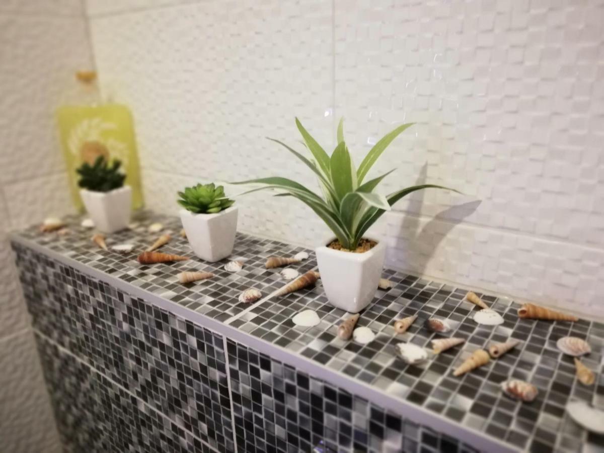 Modern Apartment Near Split & Trogir Kaštela Kültér fotó
