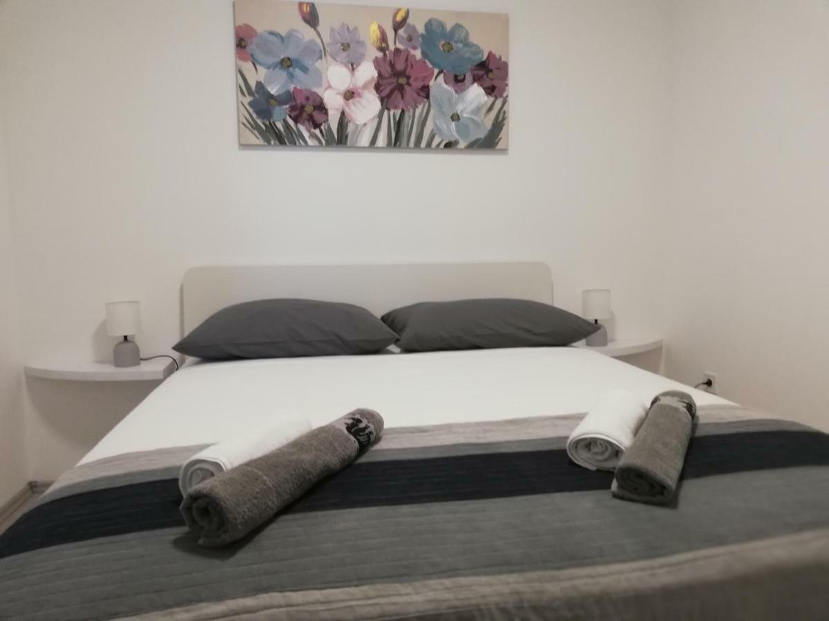 Modern Apartment Near Split & Trogir Kaštela Kültér fotó